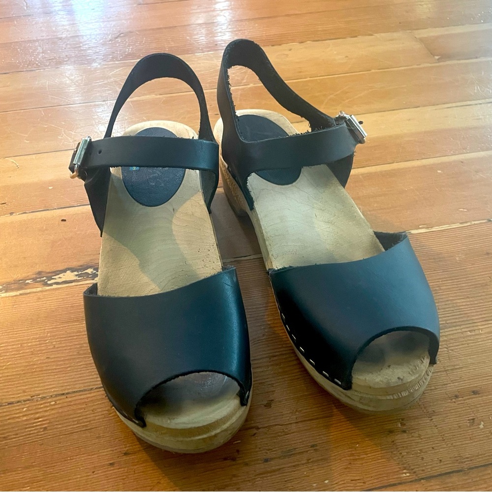 Lotta Stockholm low wood open back clogs